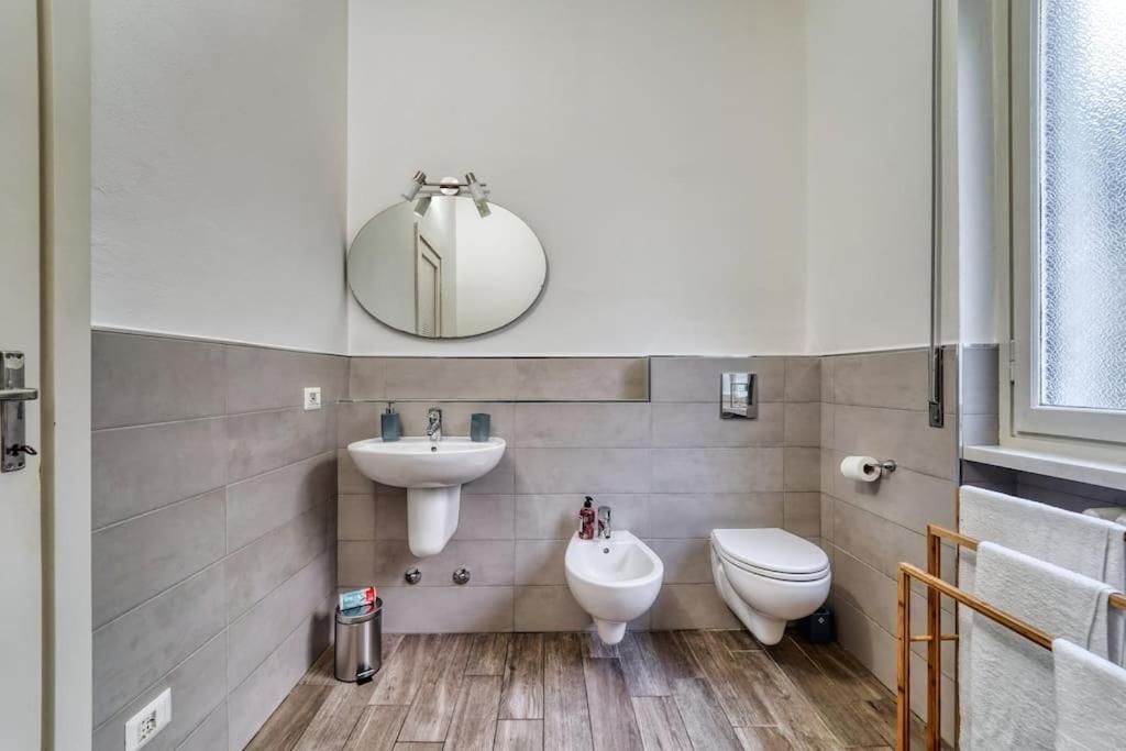 Casa Ida Apartment Free Parking Чернобио Екстериор снимка